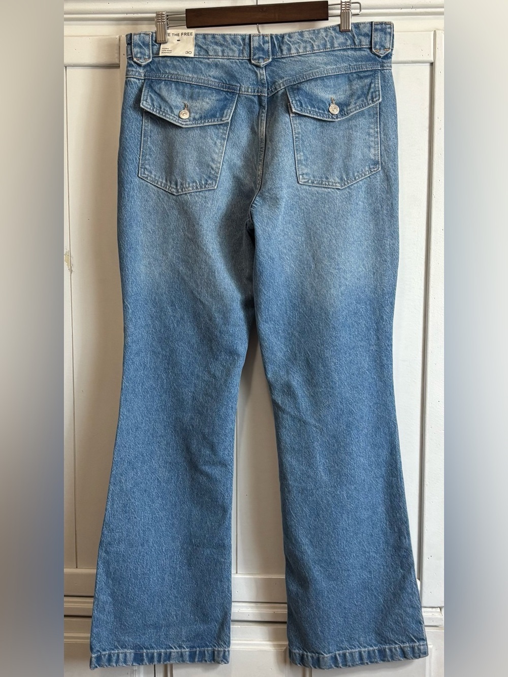 Free People Flora Low Rise Bootcut Jeans Botton Pocket Mai Tai Sky color NWT 30 - Picture 7 of 14
